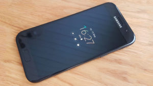 Samsung A5 2017 с двумя SIM-картами